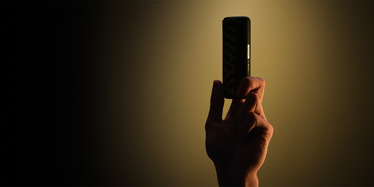Un solo sguardo non basta: in arrivo IQOS ILUMA i x Seletti