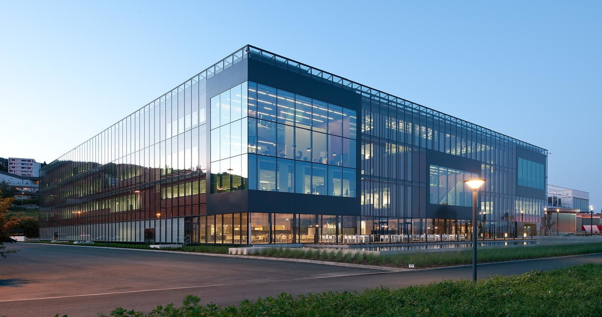 Philip Morris International,
