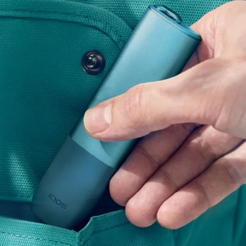 An IQOS ILUMA Holder.