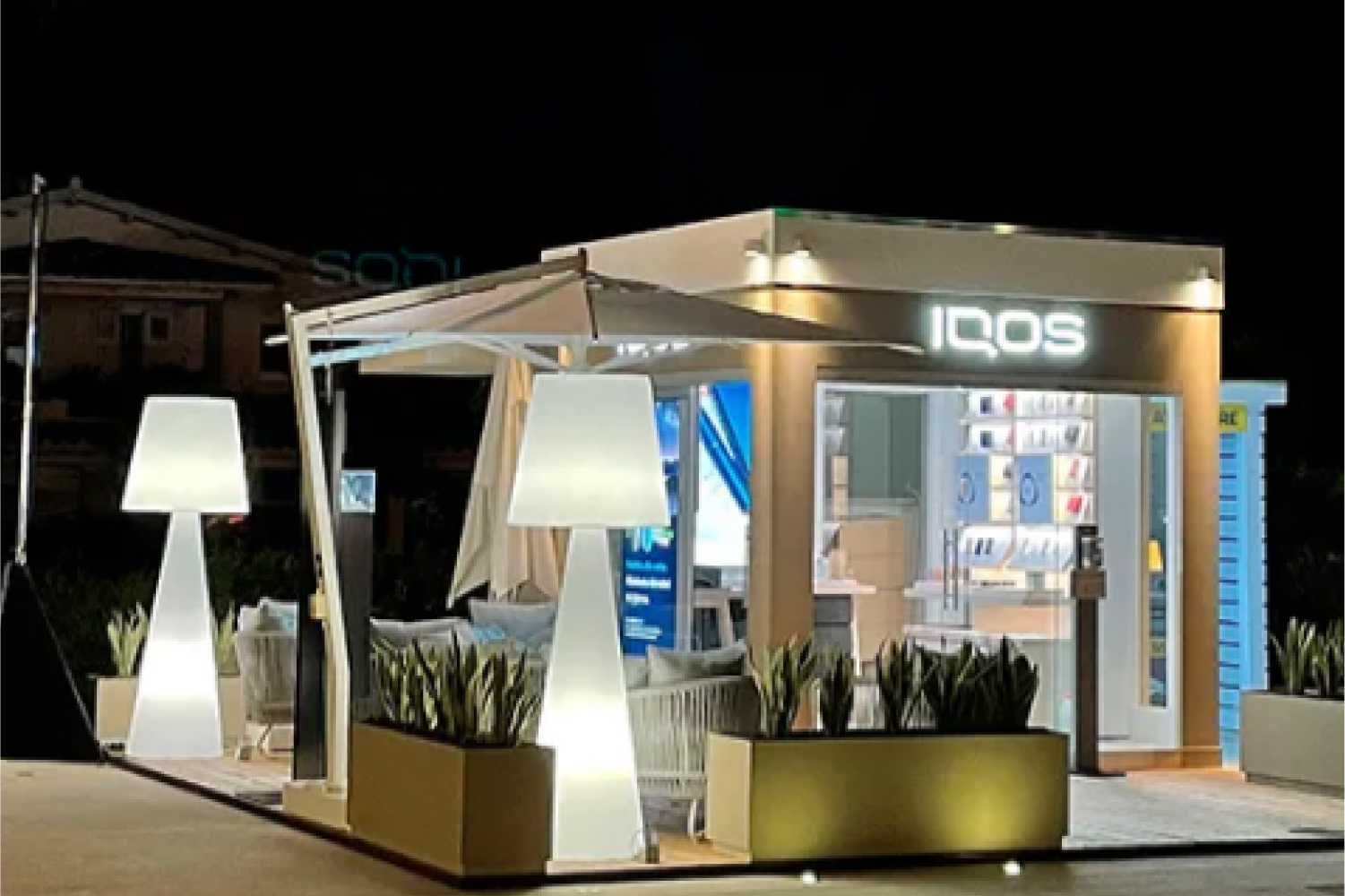 IQOS - Le aperture estive di IQOS