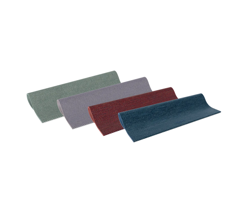 IQOS ILUMA i PRIME wrap in 4 colours in leather main